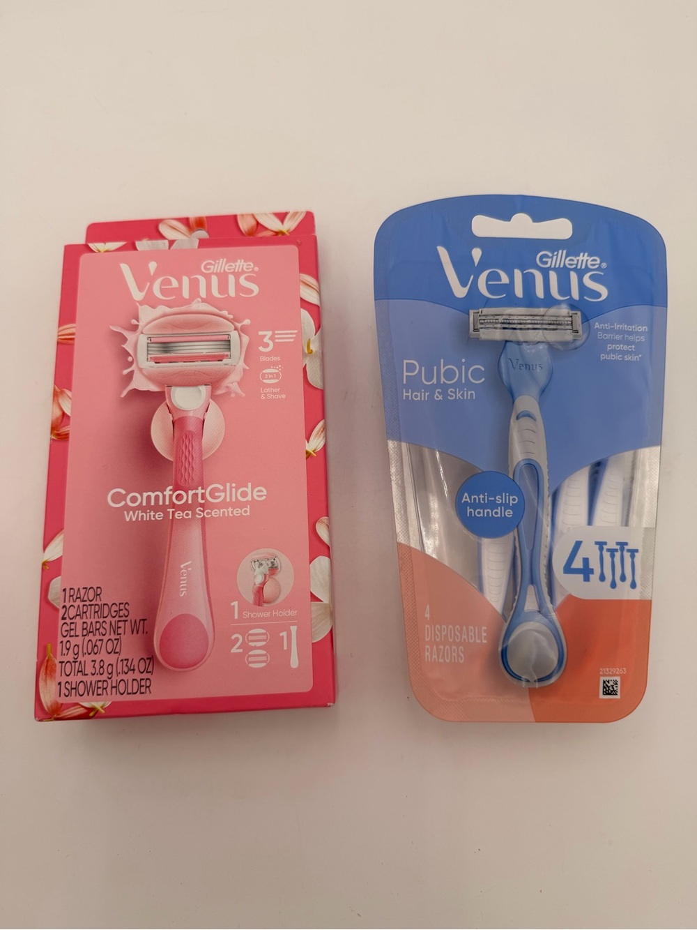 VENUS Disposable Women's Razors - Pink & Blue
